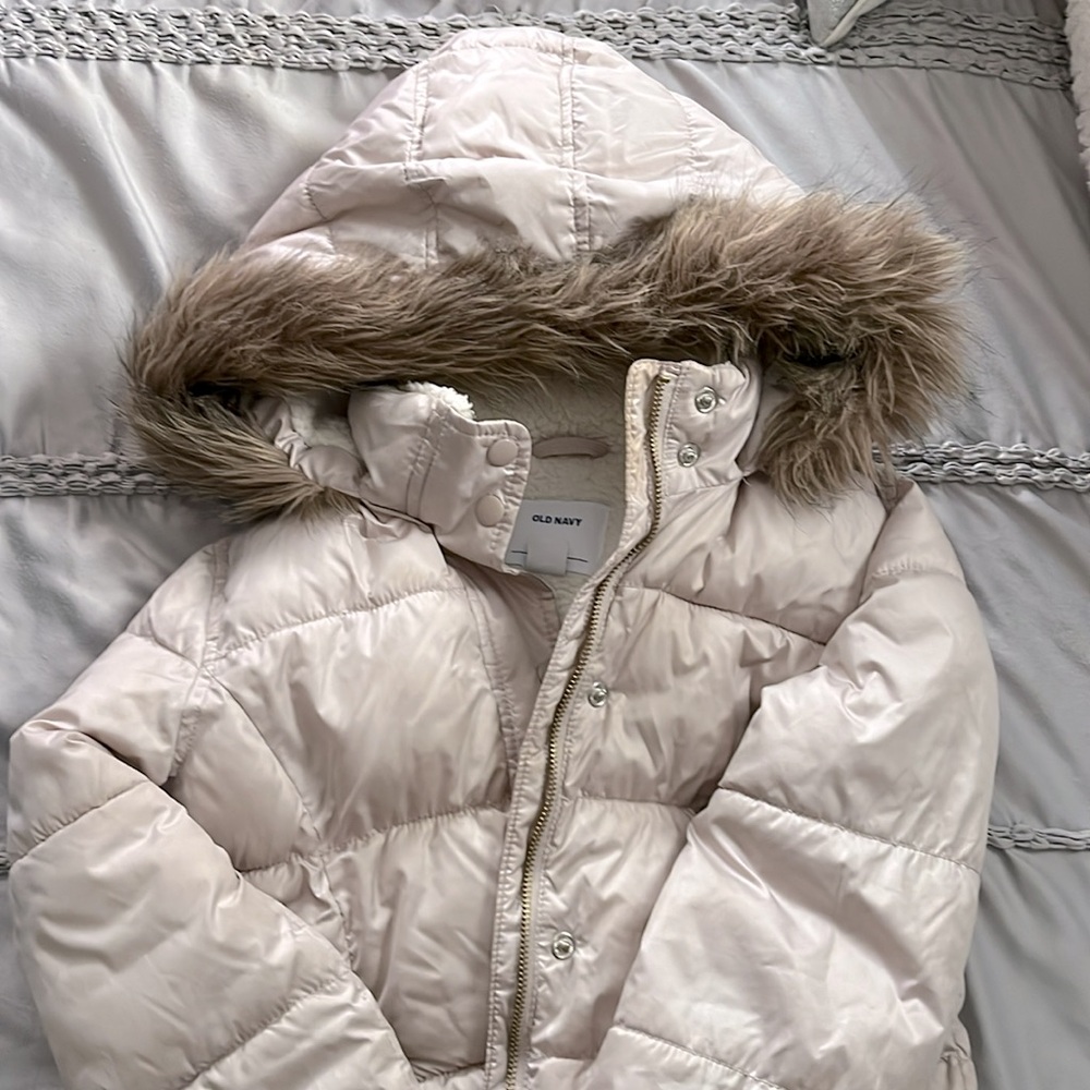 Michael Kors.  Kids puffer hoodie with fur collar. Like New!